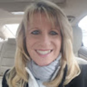 Meet your Posher, Cynthia